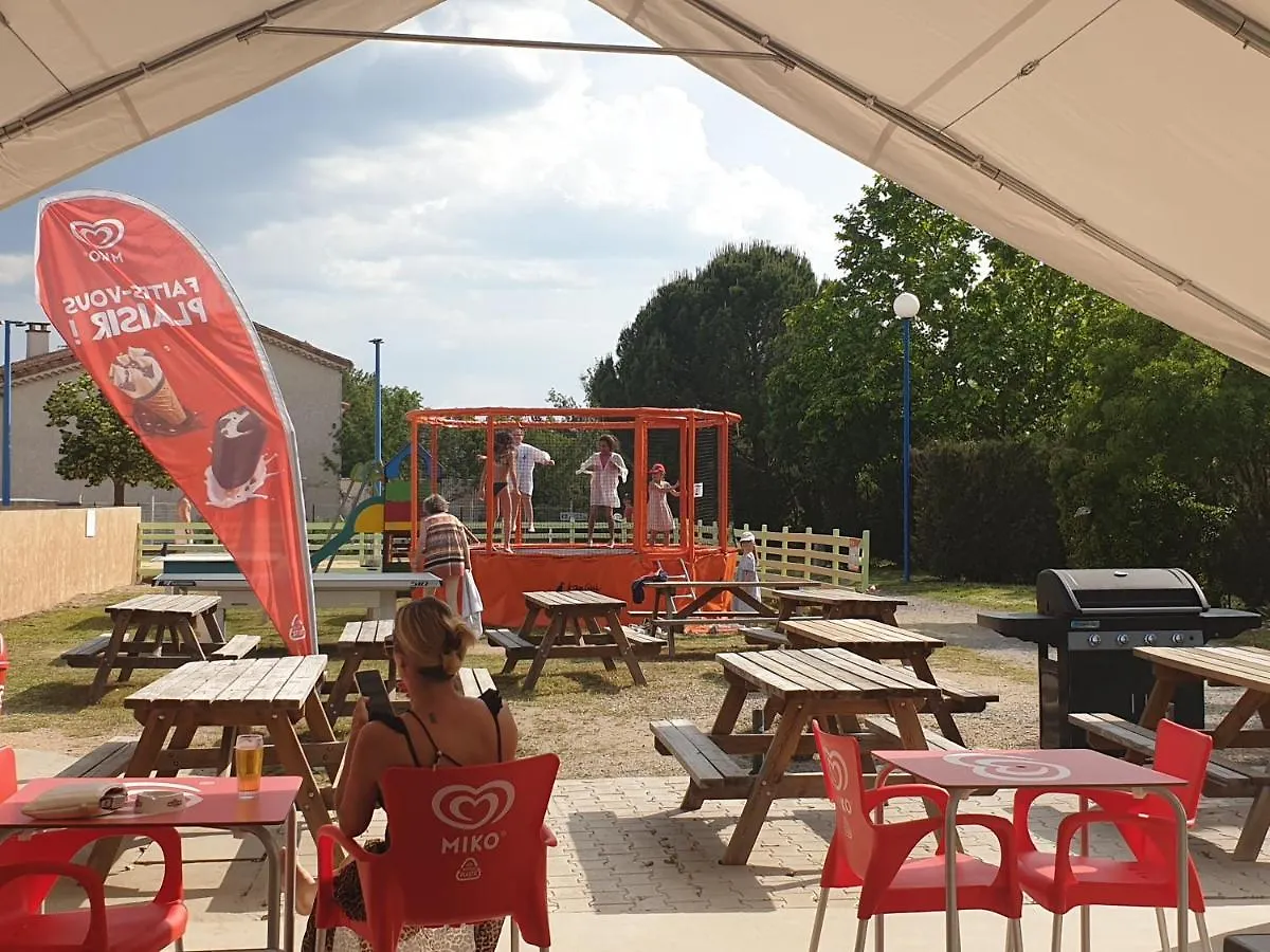 Oasis Des Garrigues Hotel Vogue Campsite