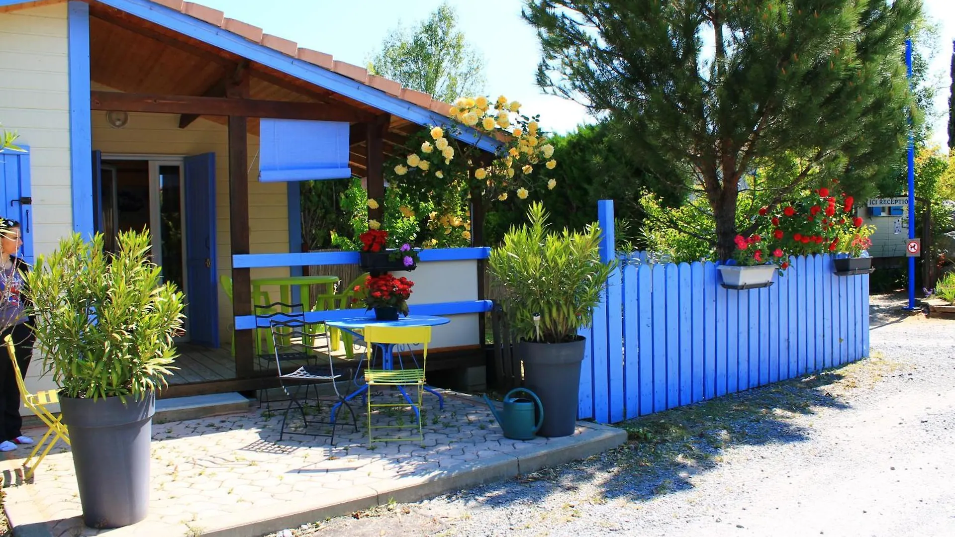 Campsite Oasis Des Garrigues Hotel Vogue